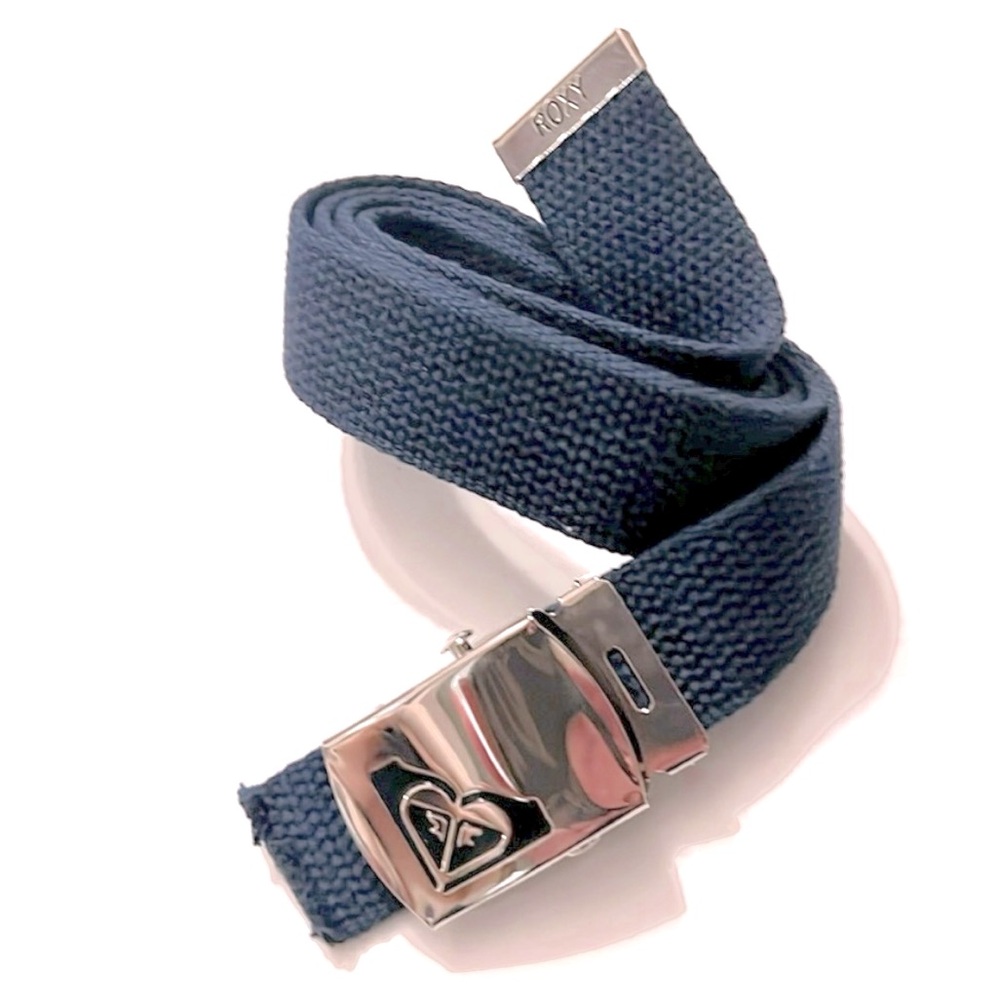 NWOT NAVY BLUE Roxy “Silver Buckle” Belt, Juniors
